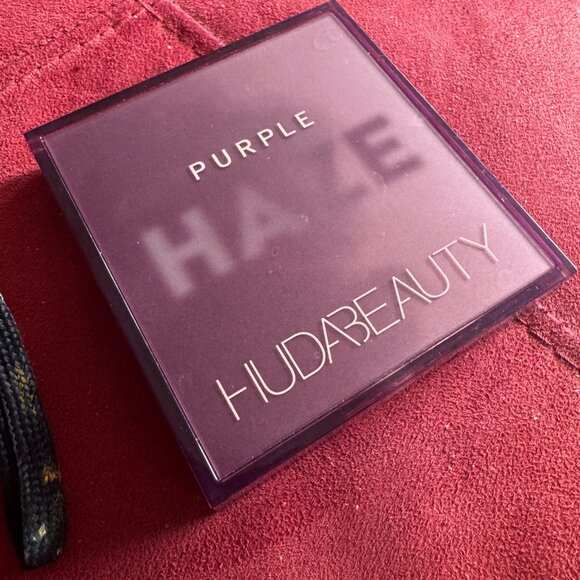 Women Huda Beauty Purple Haze 4 pan palette - Picture 1 of 5